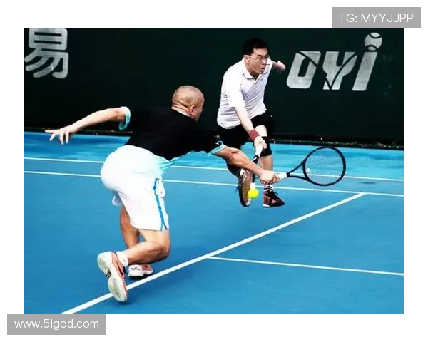 赛后分析：广州网球队与重庆网球队的战术意识与表现对比