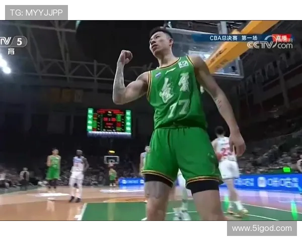 CBA季后赛激战辽宁对阵新疆首场较量精彩回顾与分析